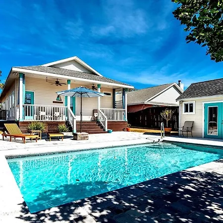 Sunsail Cottage Pool Heat & Golf Cart Deals